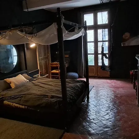 Love Room Perpignan - Week-End En Amoureux Perpignan - Love Room Pour Anniversaire Perpignano